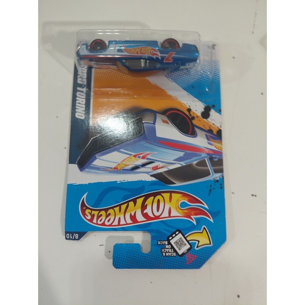NIP Hot Wheels Racing 12 1:64 Die Cast 1970 Ford Torino Muscle Car - Picture 3 of 4